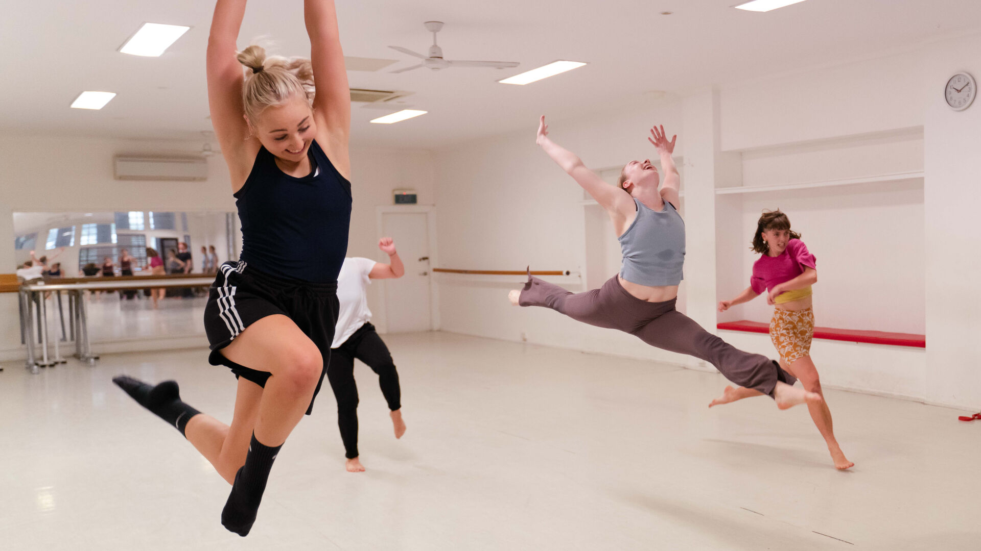 Dance with Phluxus